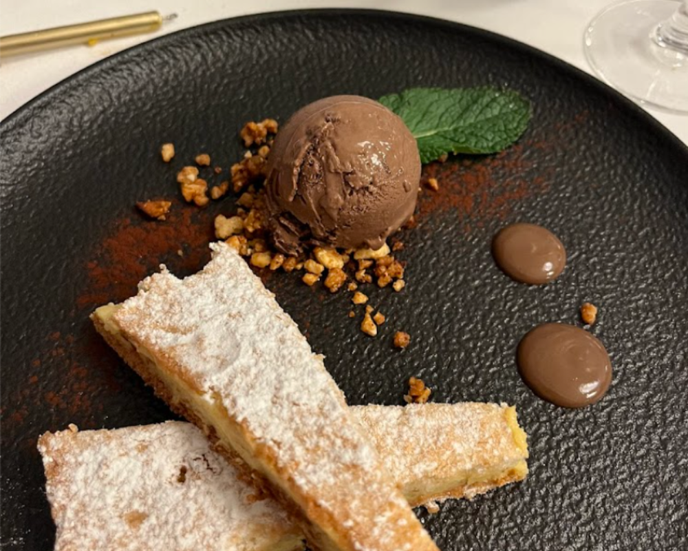 Postre elaborado en Restaurante Txalupa