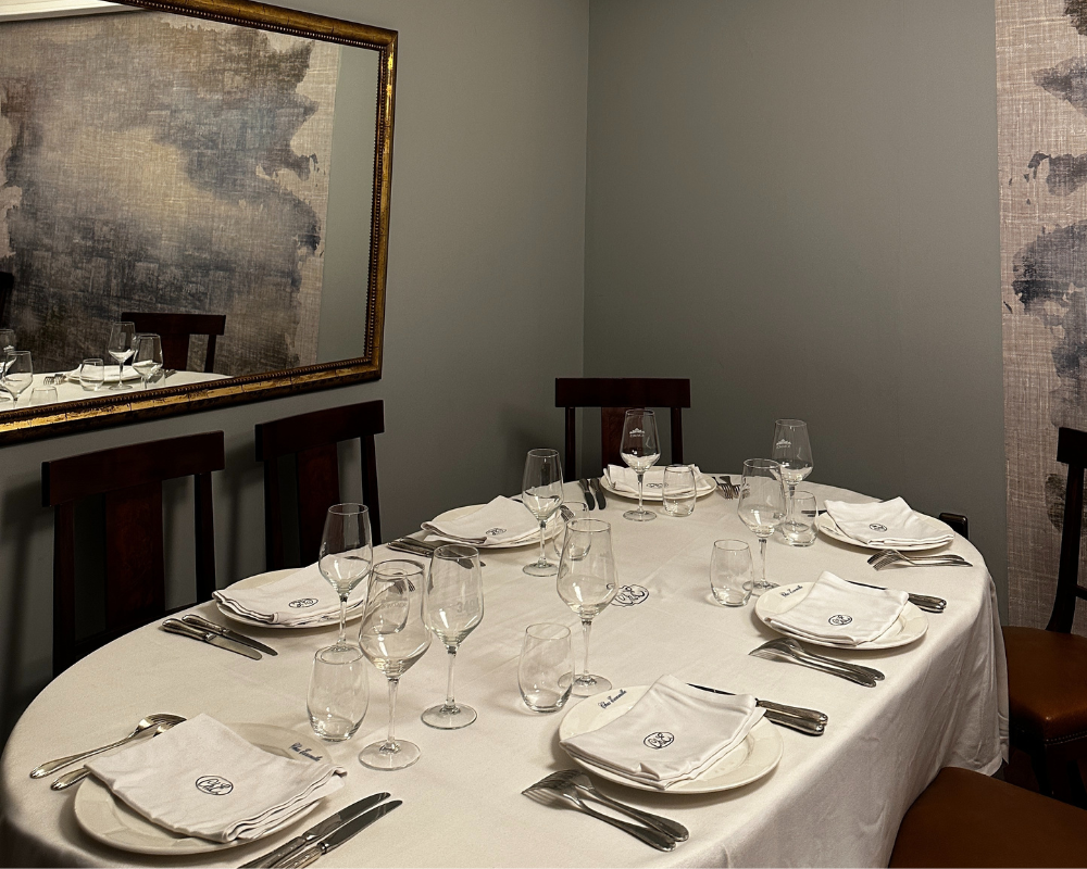 Segundo de los tres salones privados de Restaurante Txalupa